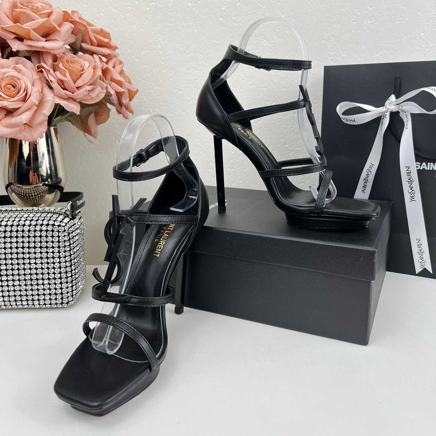 Saint Laurent Cassandra Sandalen<br>
 - EUR FASHION