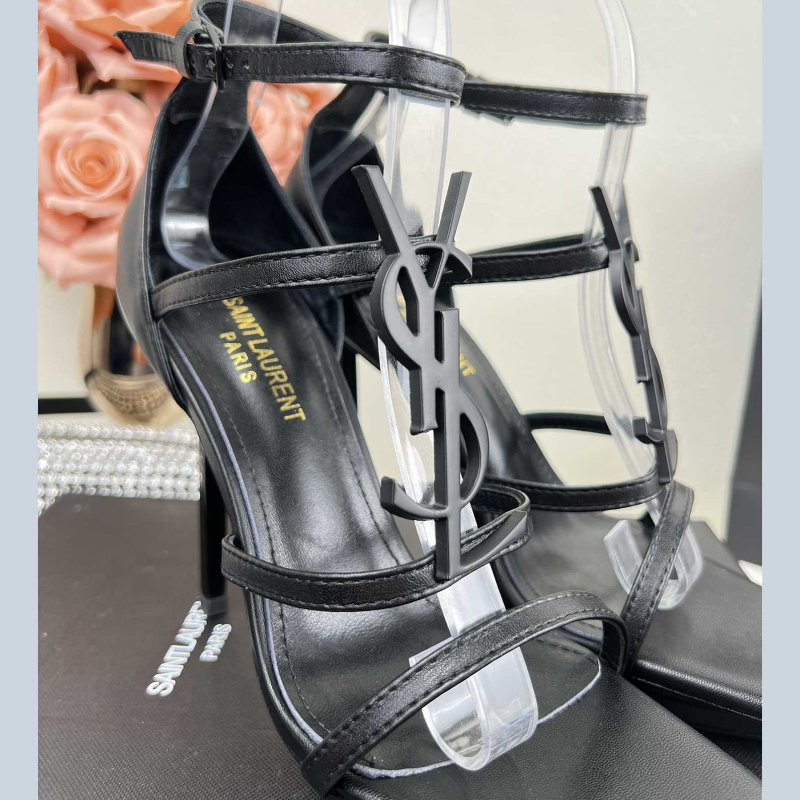 Saint Laurent Cassandra Sandalen<br>
 - EUR FASHION