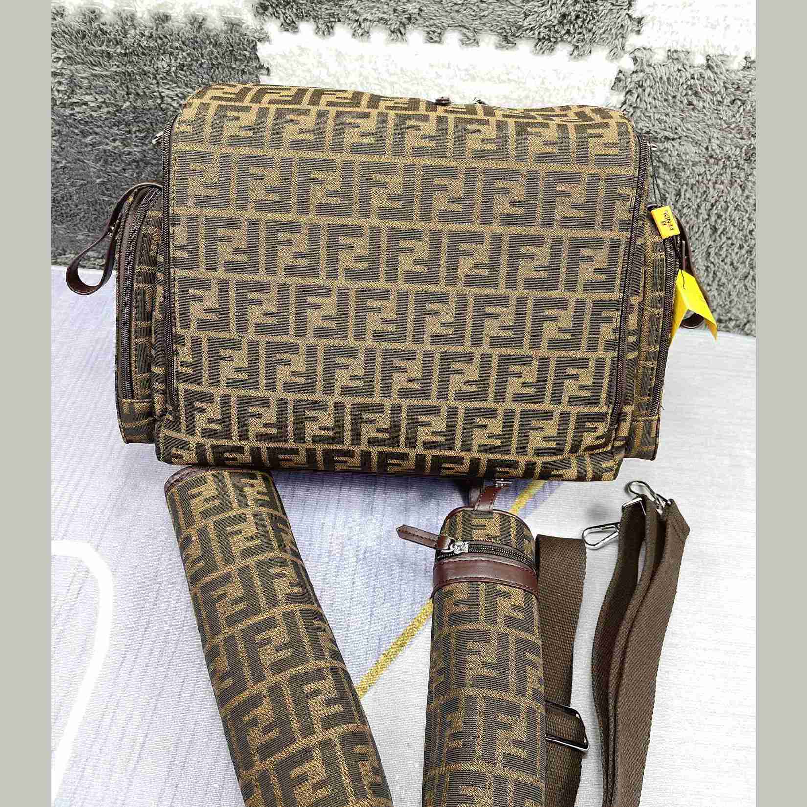 Fendi Müttertaschen 42*32*15cm<br>
 - EUR FASHION