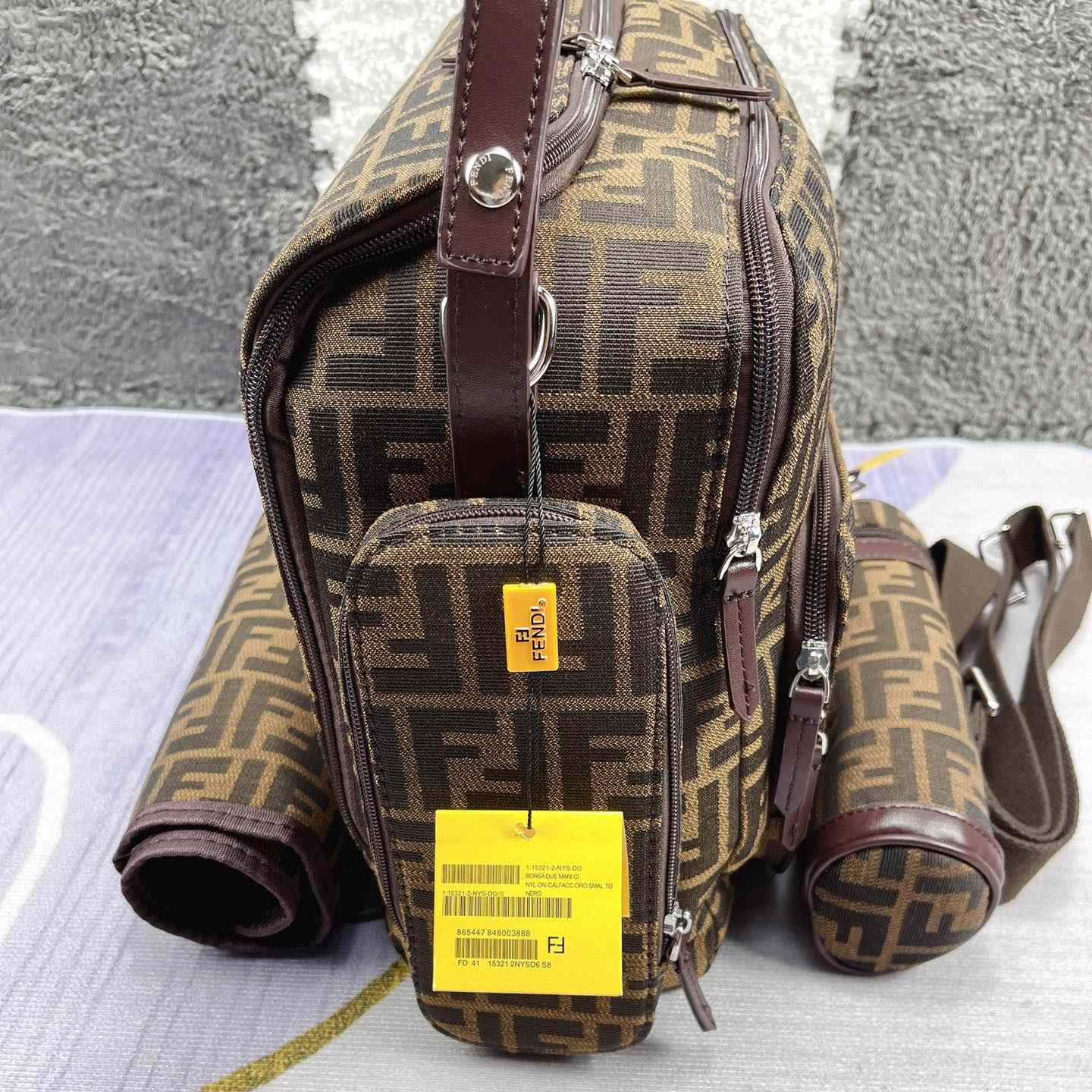 Fendi Müttertaschen 42*32*15cm<br>
 - EUR FASHION