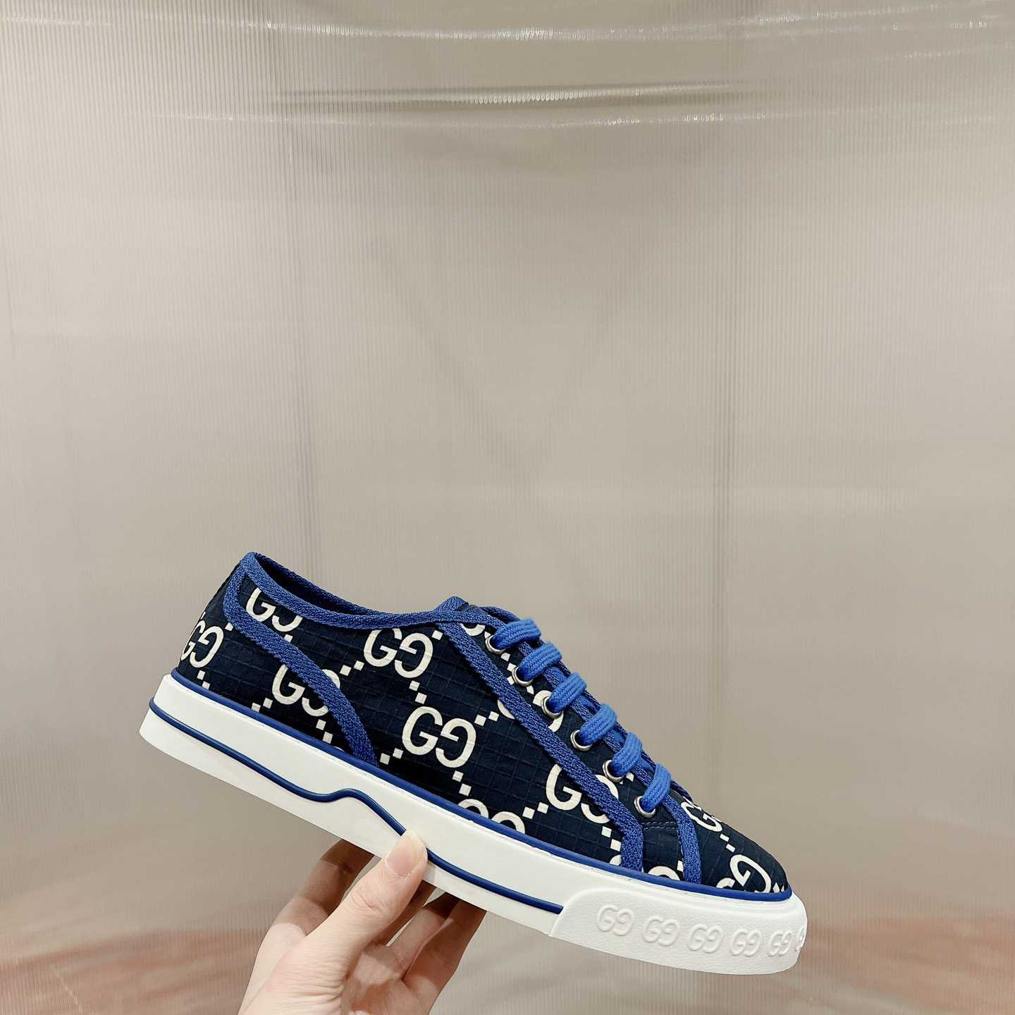 Gucci Tennis 1977 Sneaker (in britischer Größe)<br>
 - EUR FASHION