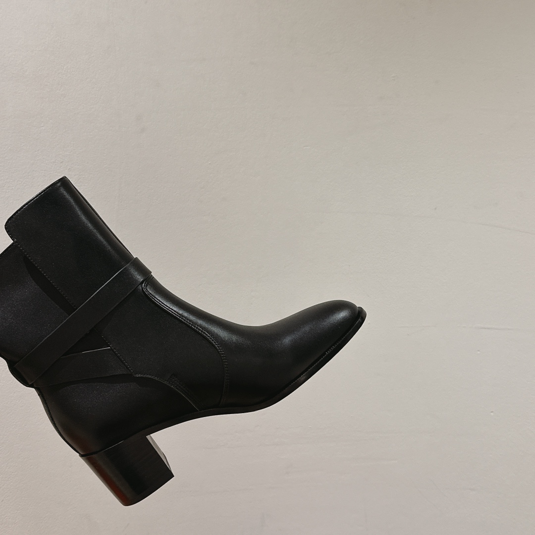 Hermes Frenchie 50 Stiefeletten<br>
 - EUR FASHION