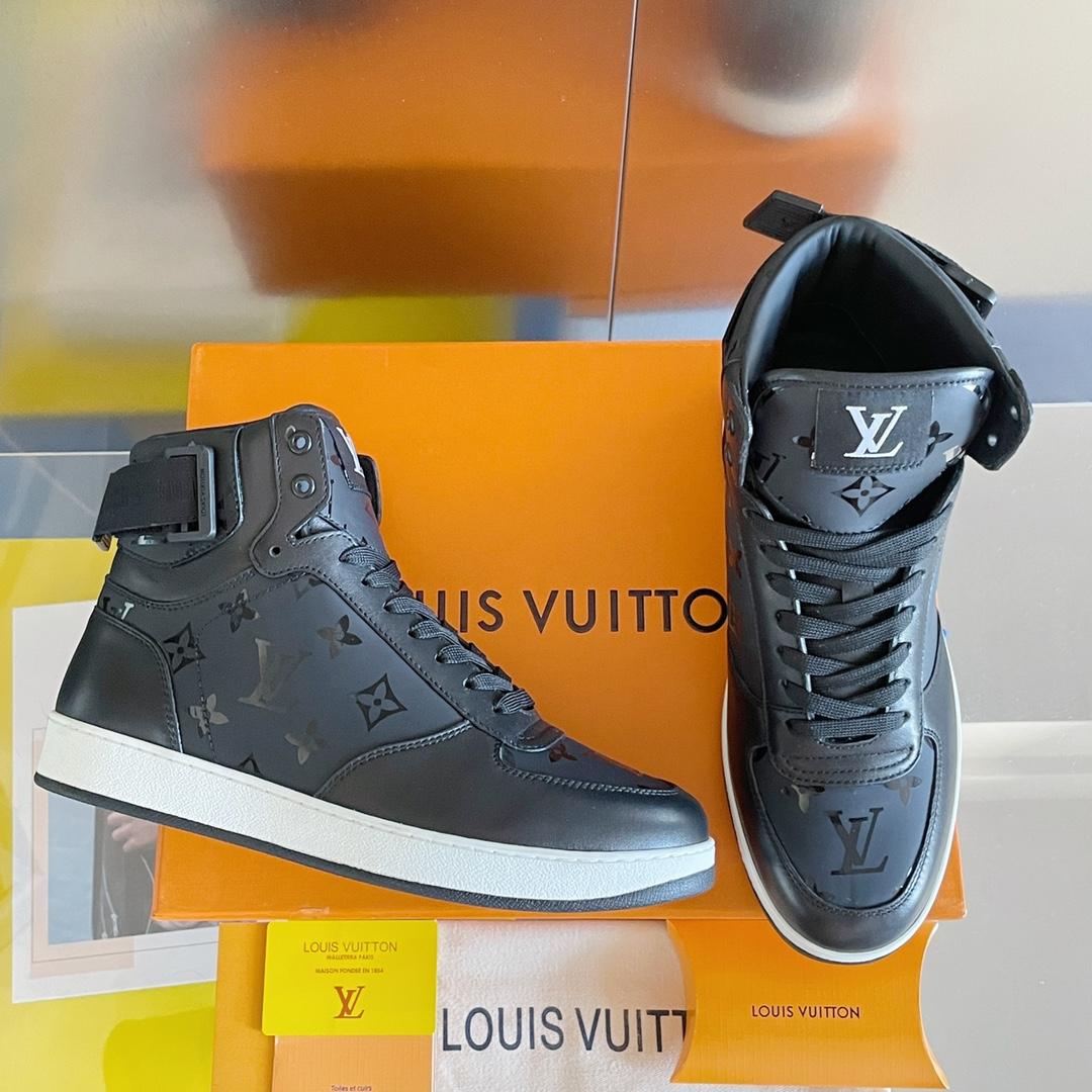 Louis Vuitton Rivoli Sneaker Boot 1A8EAP<br>
 - EUR FASHION