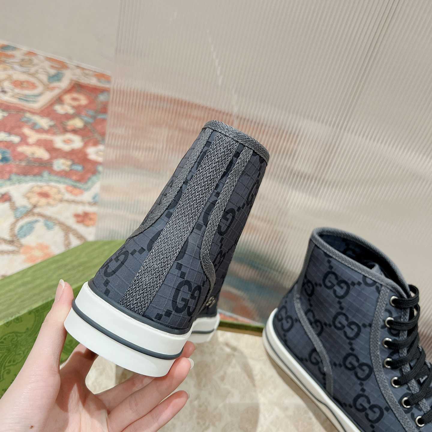 Gucci Tennis 1977 High-Top-Sneaker (in britischer Größe)<br>
 - EUR FASHION