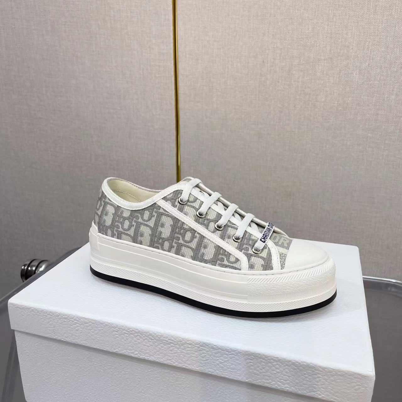 Dior Walk'n'Dior Platform Sneaker - EUR FASHION