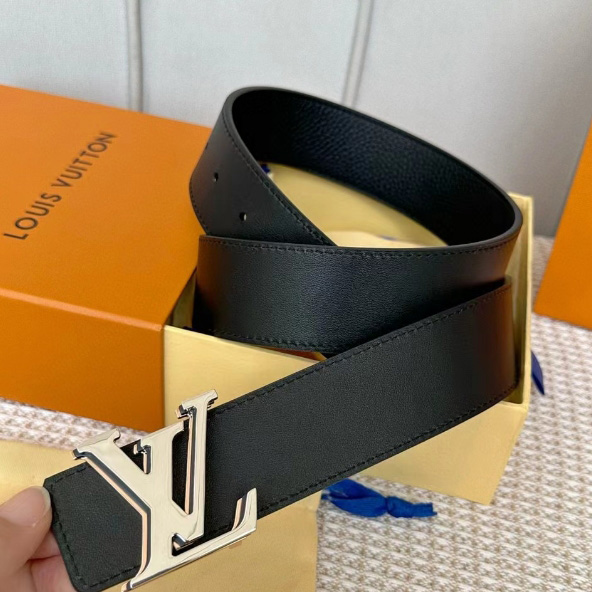 Louis Vuitton LV Shadow Reversible Belt - EUR FASHION