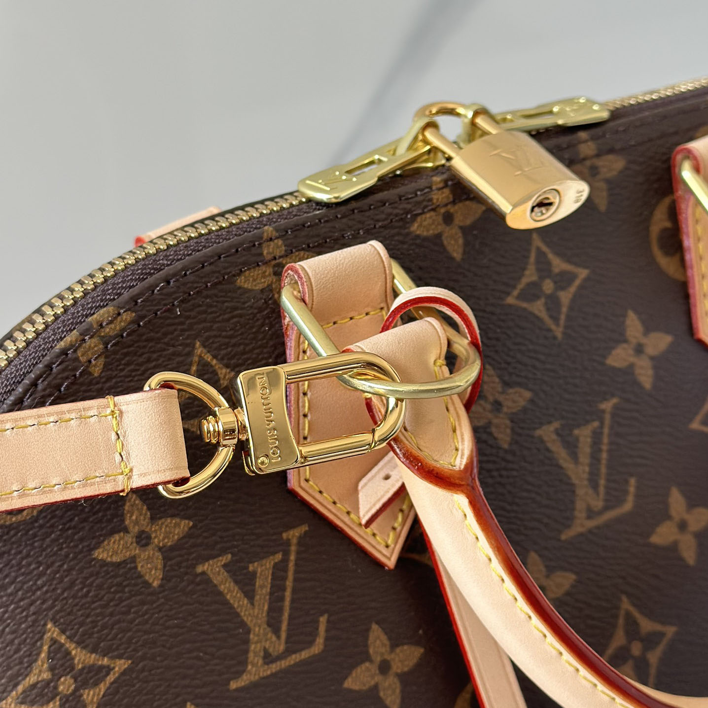 Louis Vuitton Alma PM     M53151 - EUR FASHION