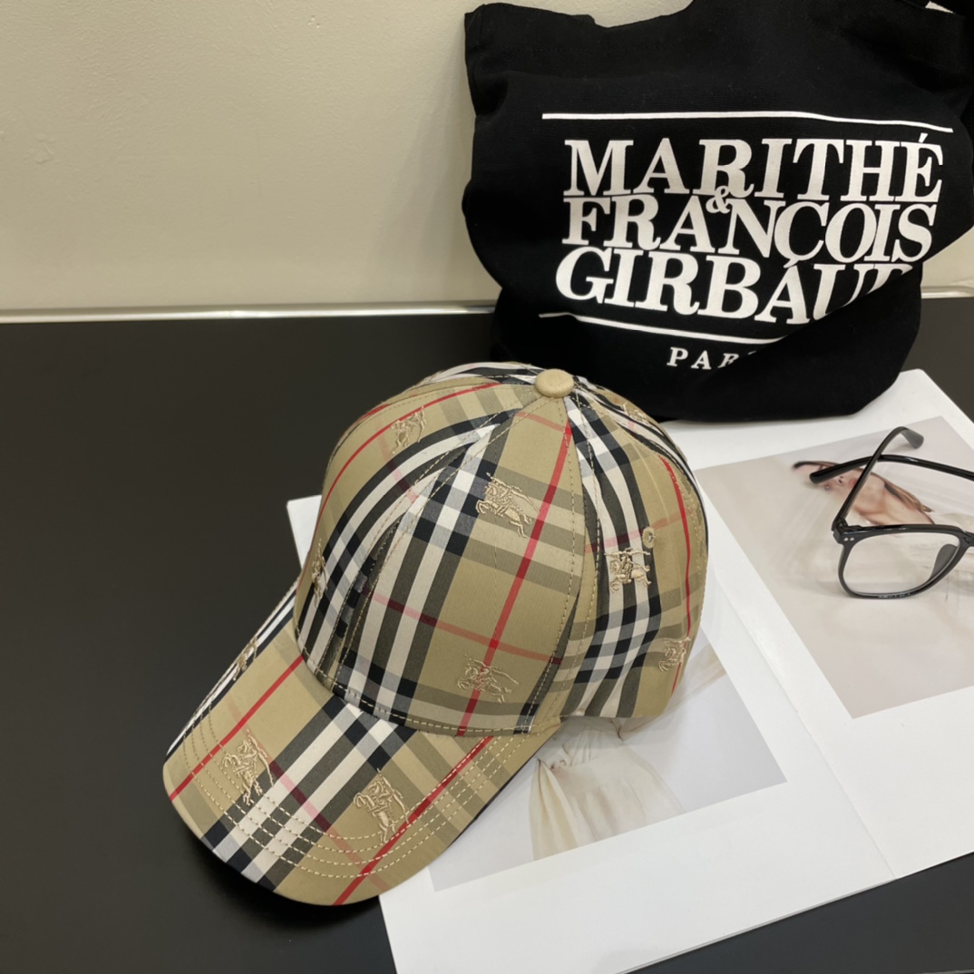 Burberry Baseball Cap - EUR FASHION