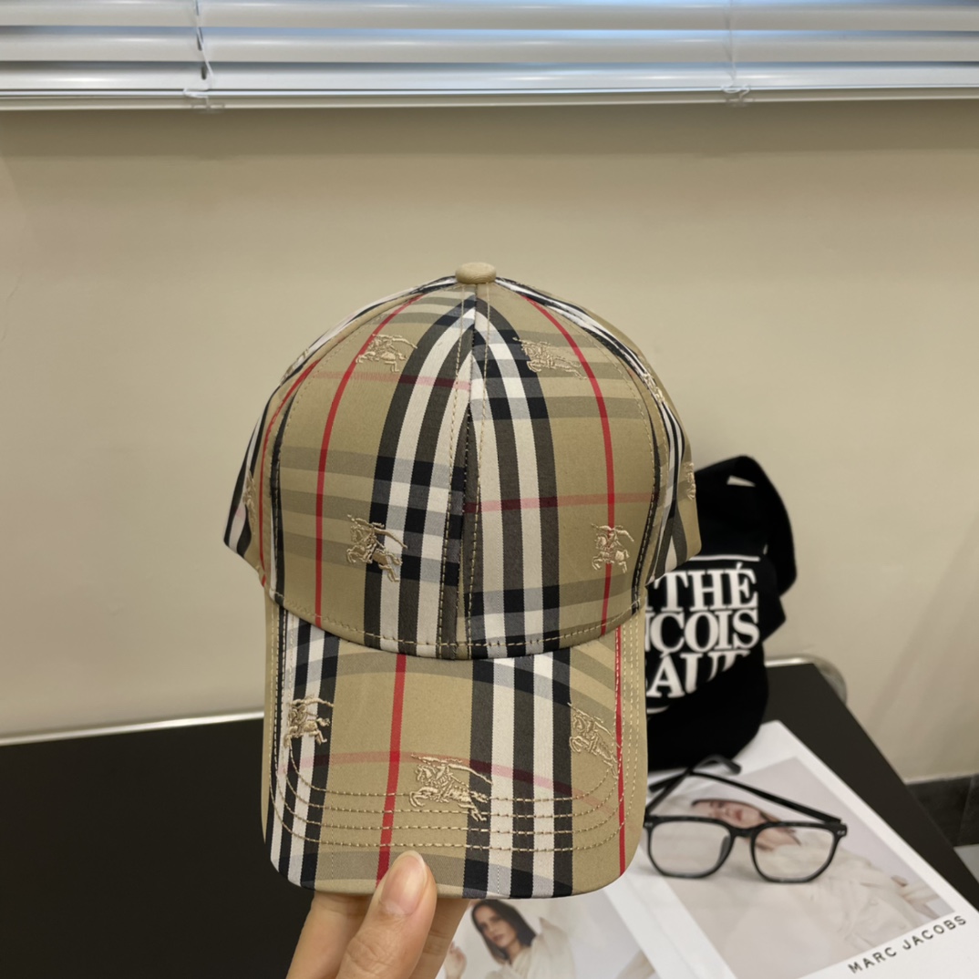 Burberry Baseball Cap - EUR FASHION