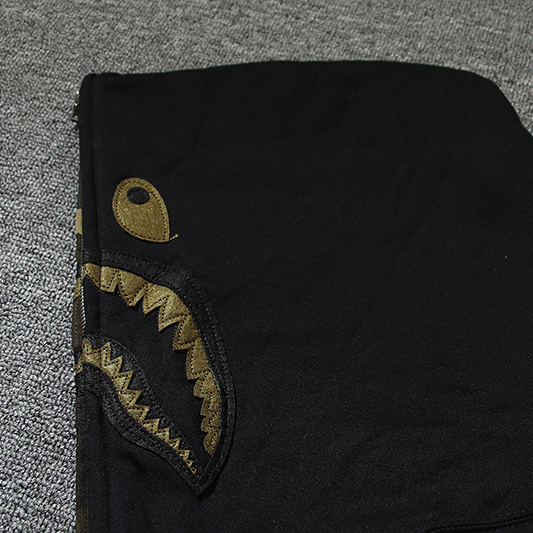 Bape x Undwoodland Camo Shark Hoodie - EUR FASHION