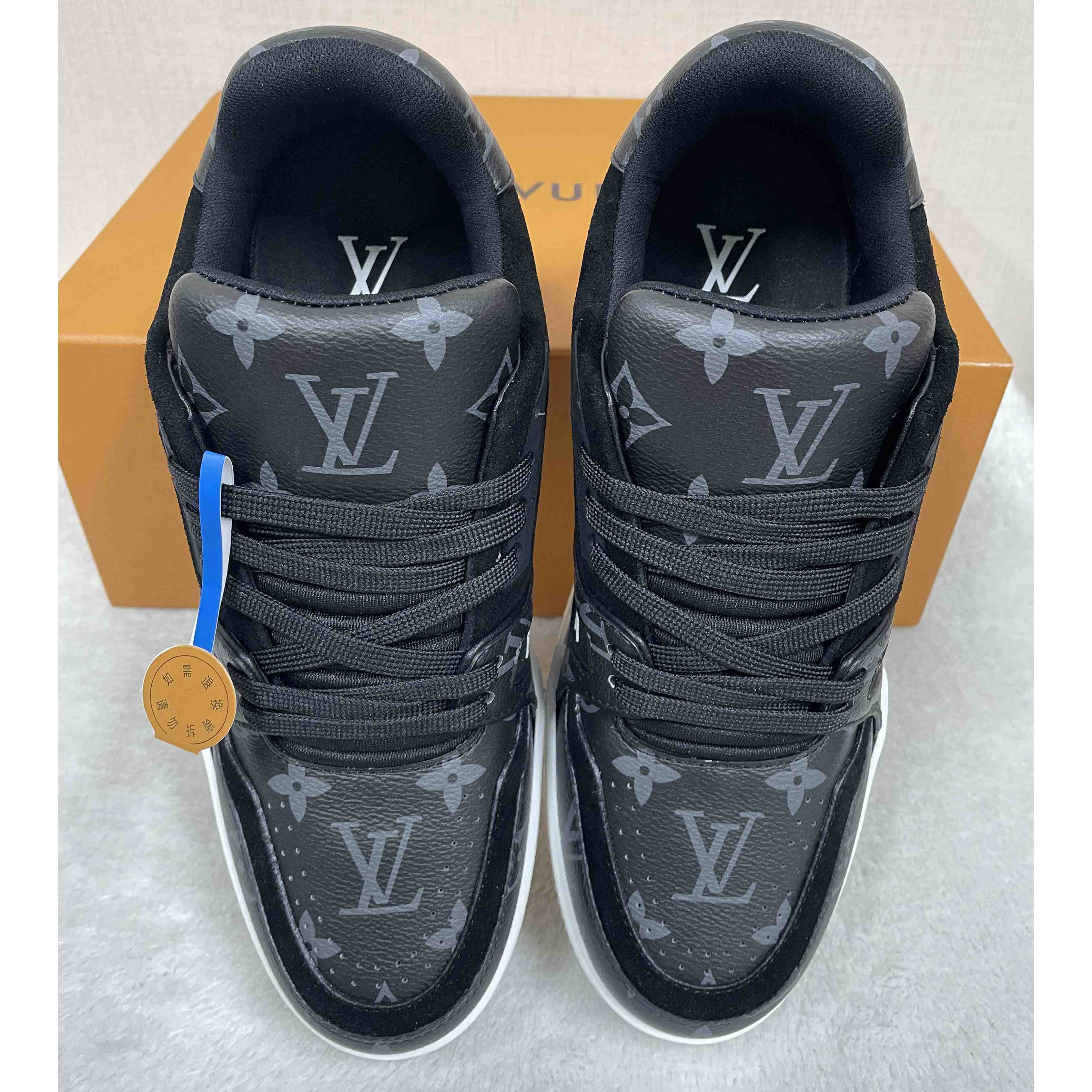 Louis Vuitton LV Trainer Sneaker  1A8PU8   - EUR FASHION