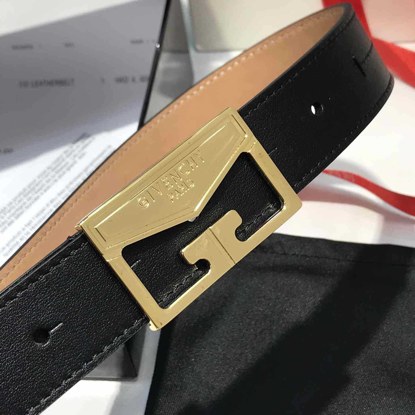 Givenchy  Leather Belt      30mm - EUR FASHION