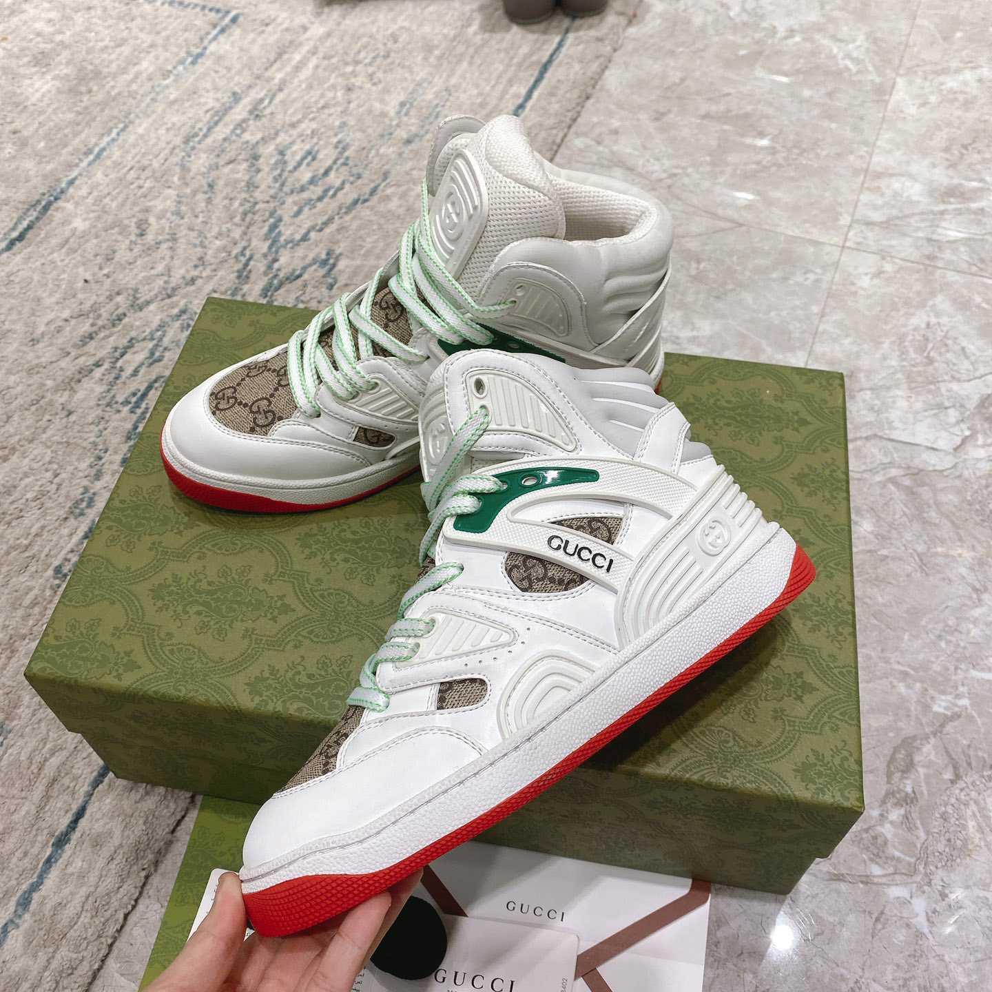 Gucci Basket Sneaker  - EUR FASHION