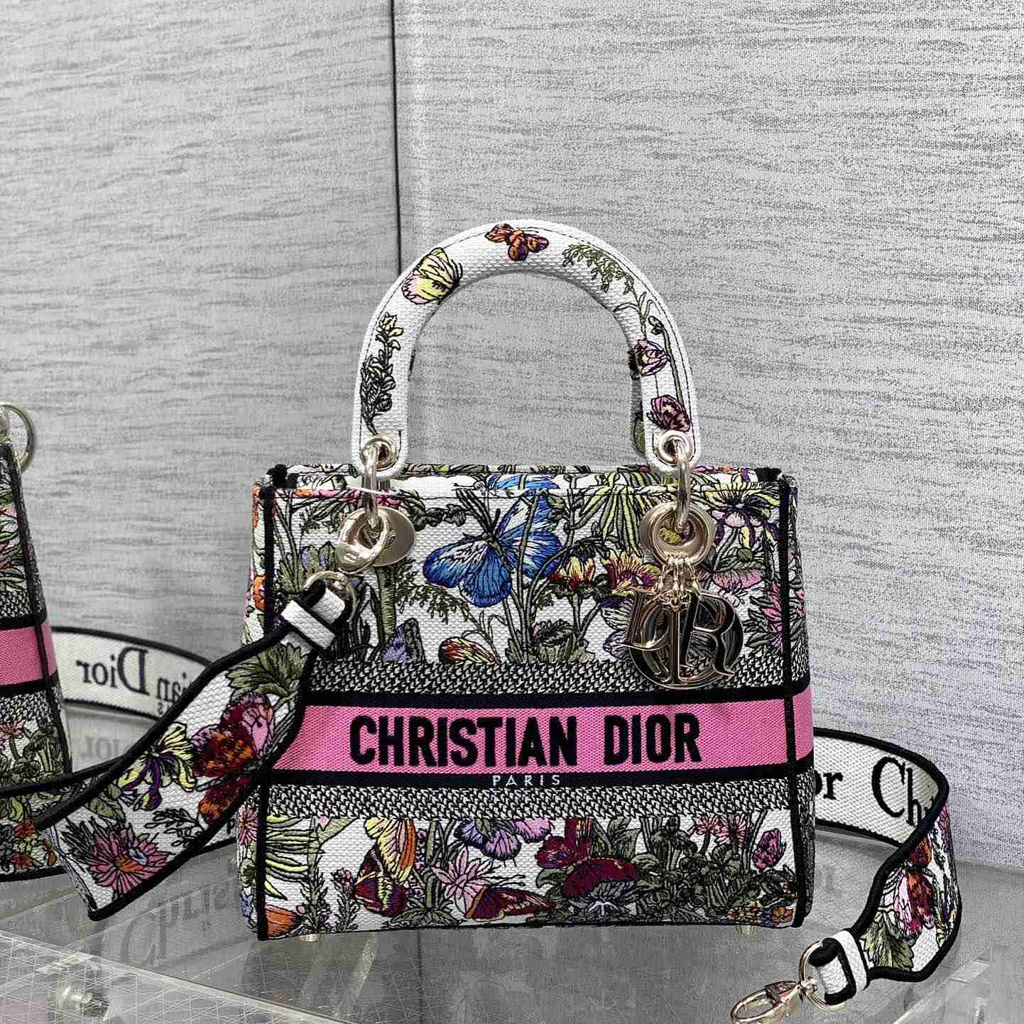 Dior Medium Lady D-Lite Bag - EUR FASHION