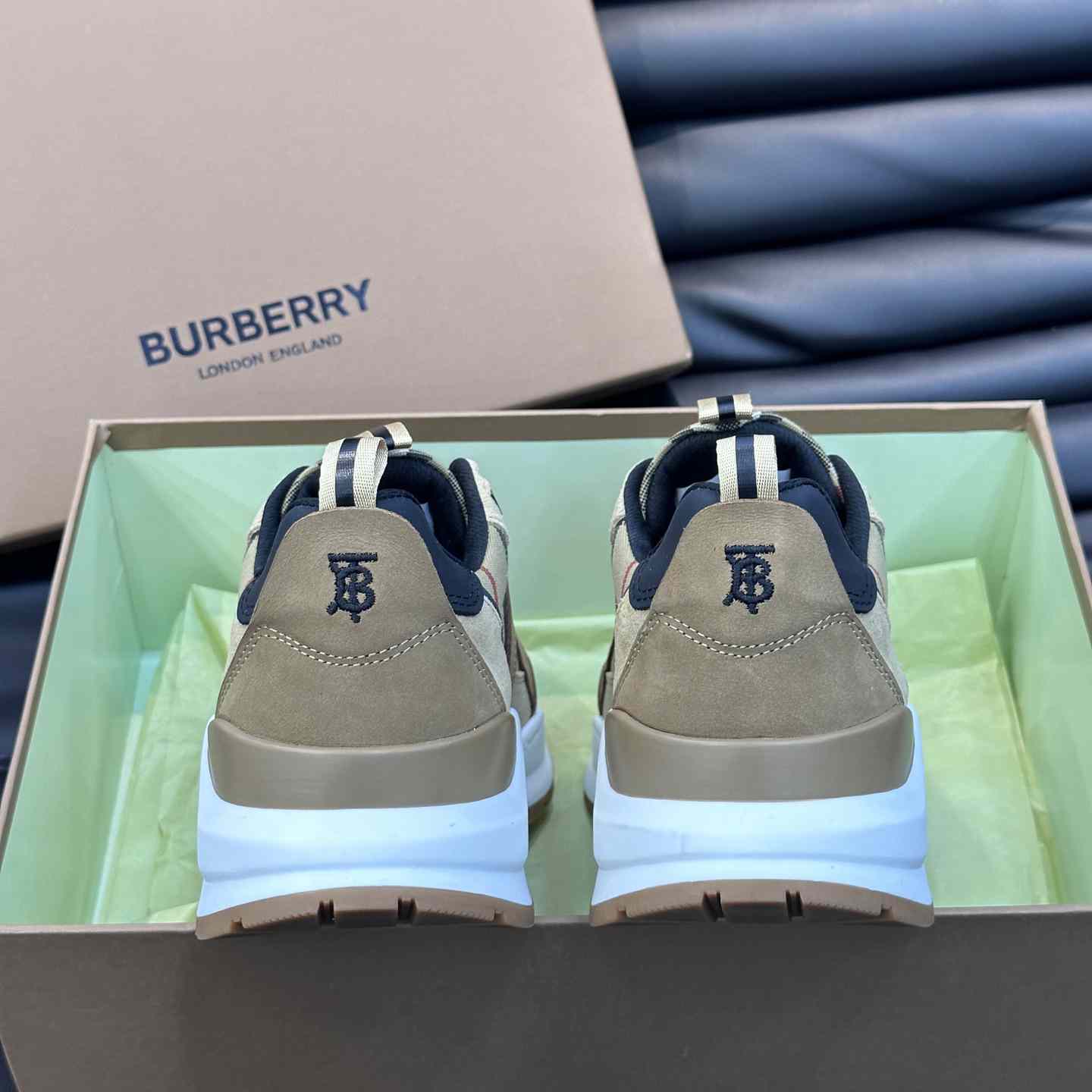 Burberry Beige Leather And Check Print Trainer - EUR FASHION