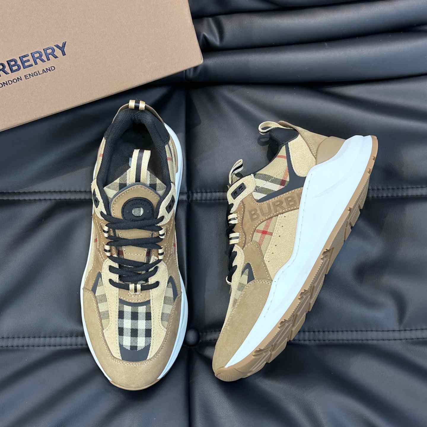 Burberry Beige Leather And Check Print Trainer - EUR FASHION