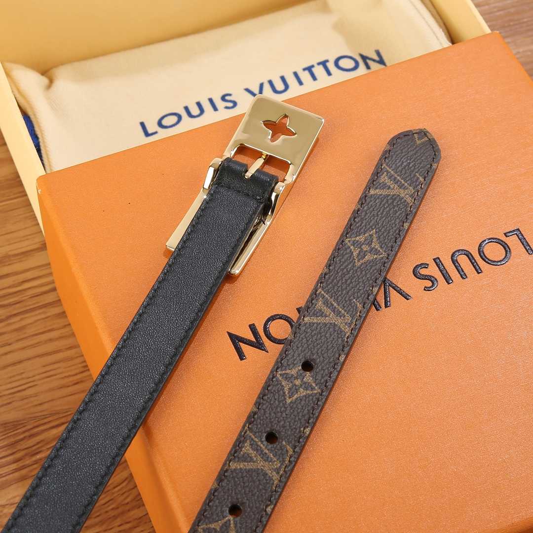 Louis Vuitton LV Duo 18MM Reversible Belt    M8296W - EUR FASHION