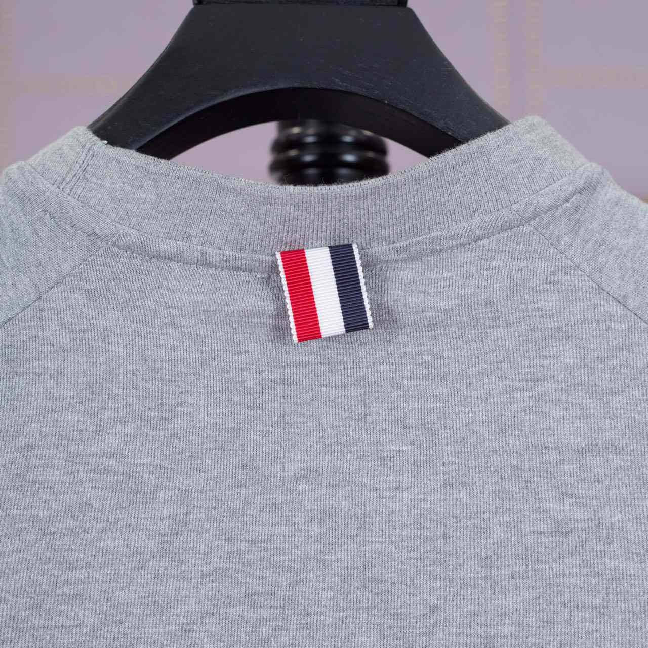 Thom Browne Interlock Rwb Stripe T-shirt   TB1839 - EUR FASHION