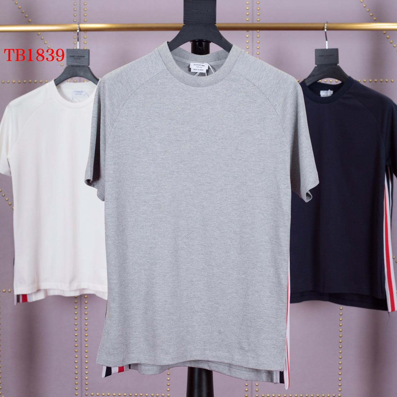 Thom Browne Interlock Rwb Stripe T-shirt   TB1839 - EUR FASHION