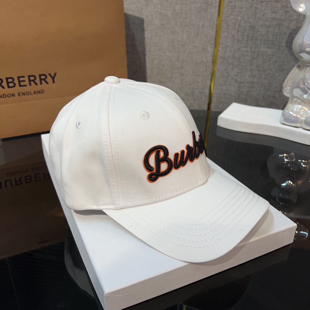 Burberry Cap - EUR FASHION