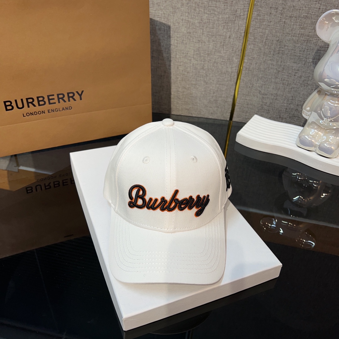 Burberry Cap - EUR FASHION