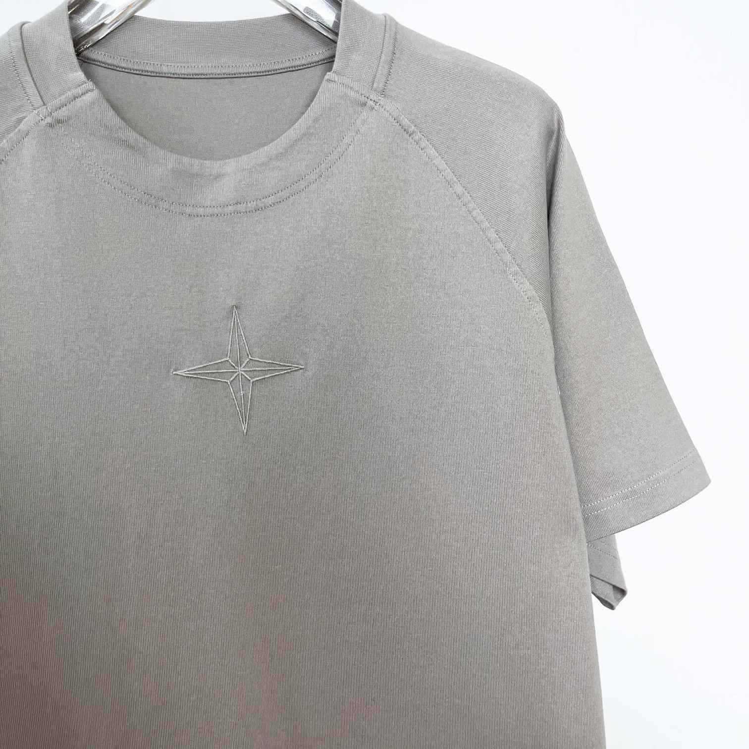 Stone Island Logo T-shirt - EUR FASHION