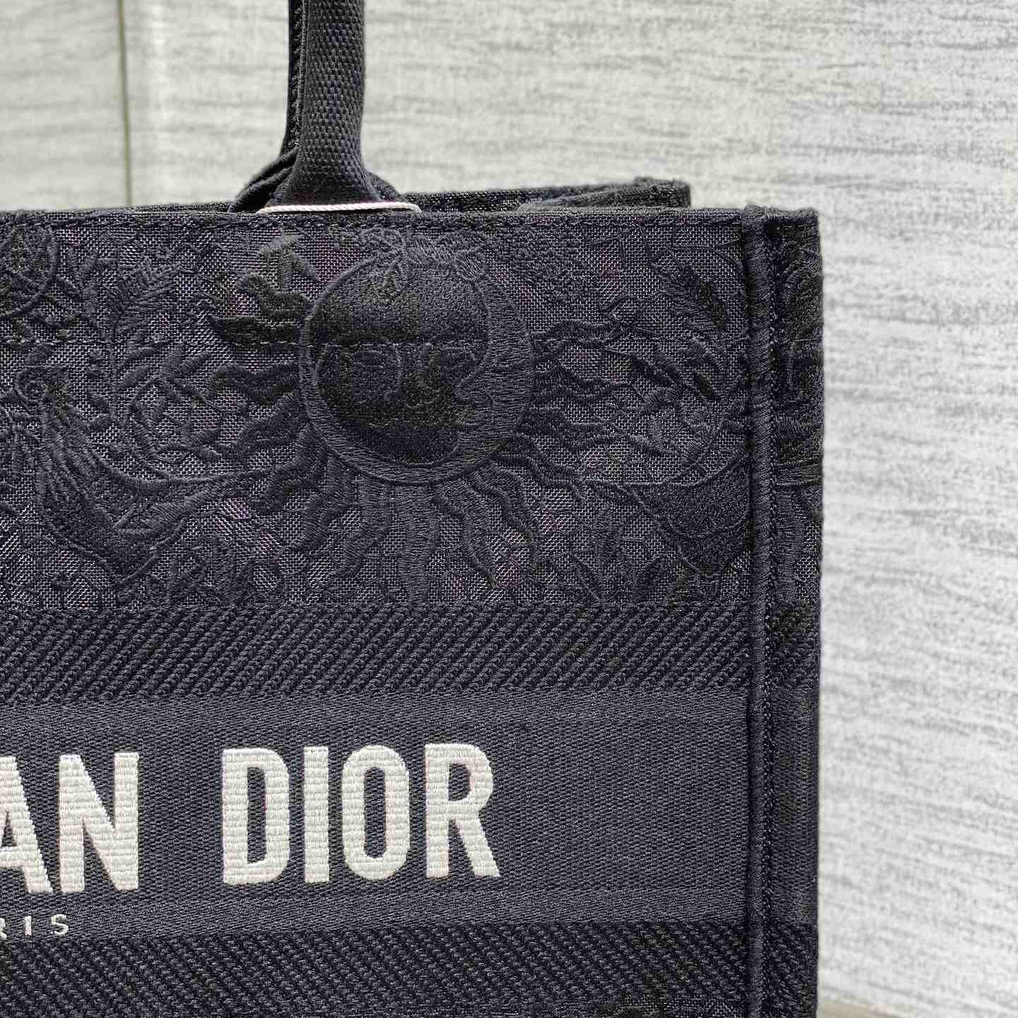 Dior Medium Dior Book Tote - EUR FASHION