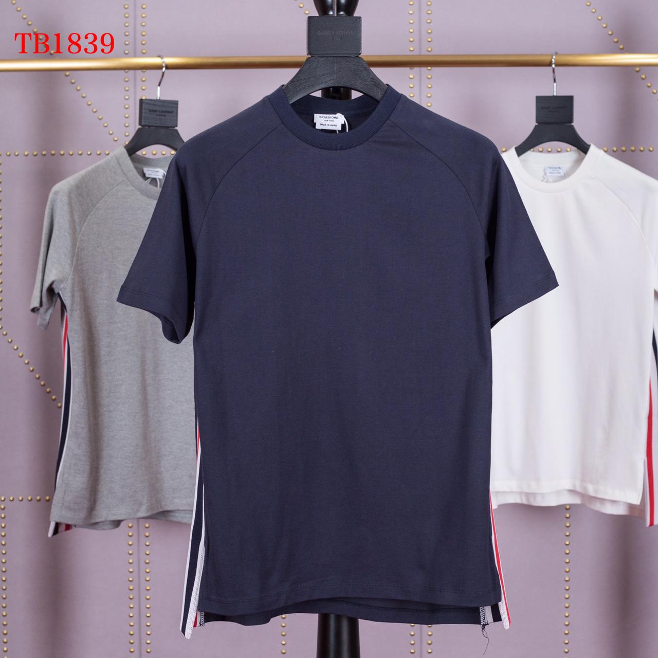 Thom Browne Interlock Rwb Stripe T-shirt   TB1839 - EUR FASHION