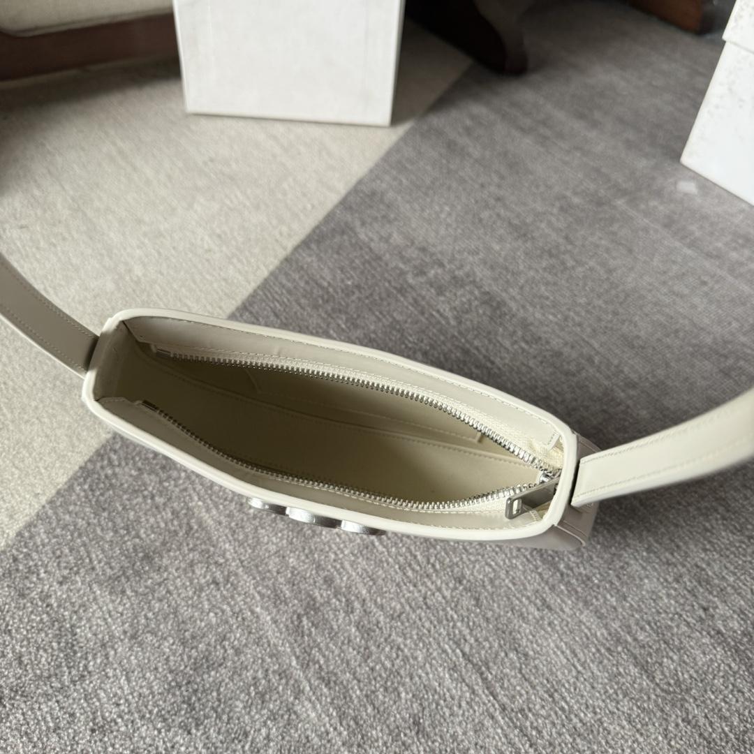 Celine Medium Tilly Bag In Shiny Calfskin  - EUR FASHION