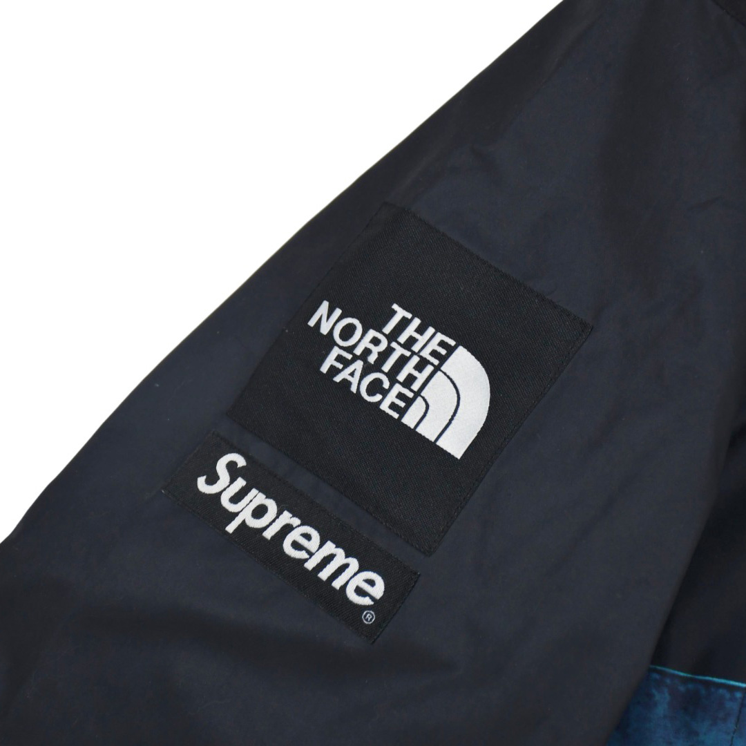 Supreme x The North Face 