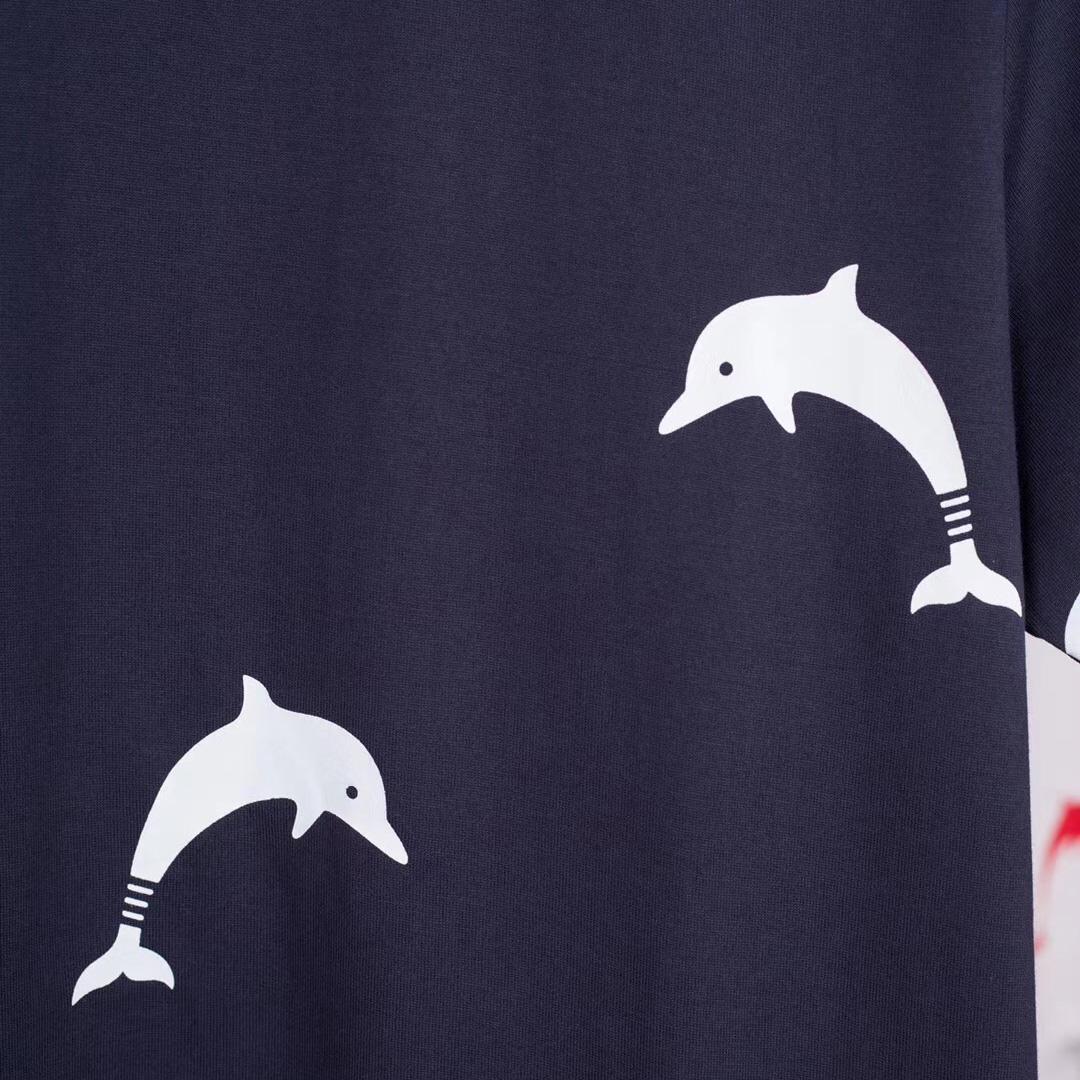 Thom Browne Dolphin Print T-shirt     1831 - EUR FASHION