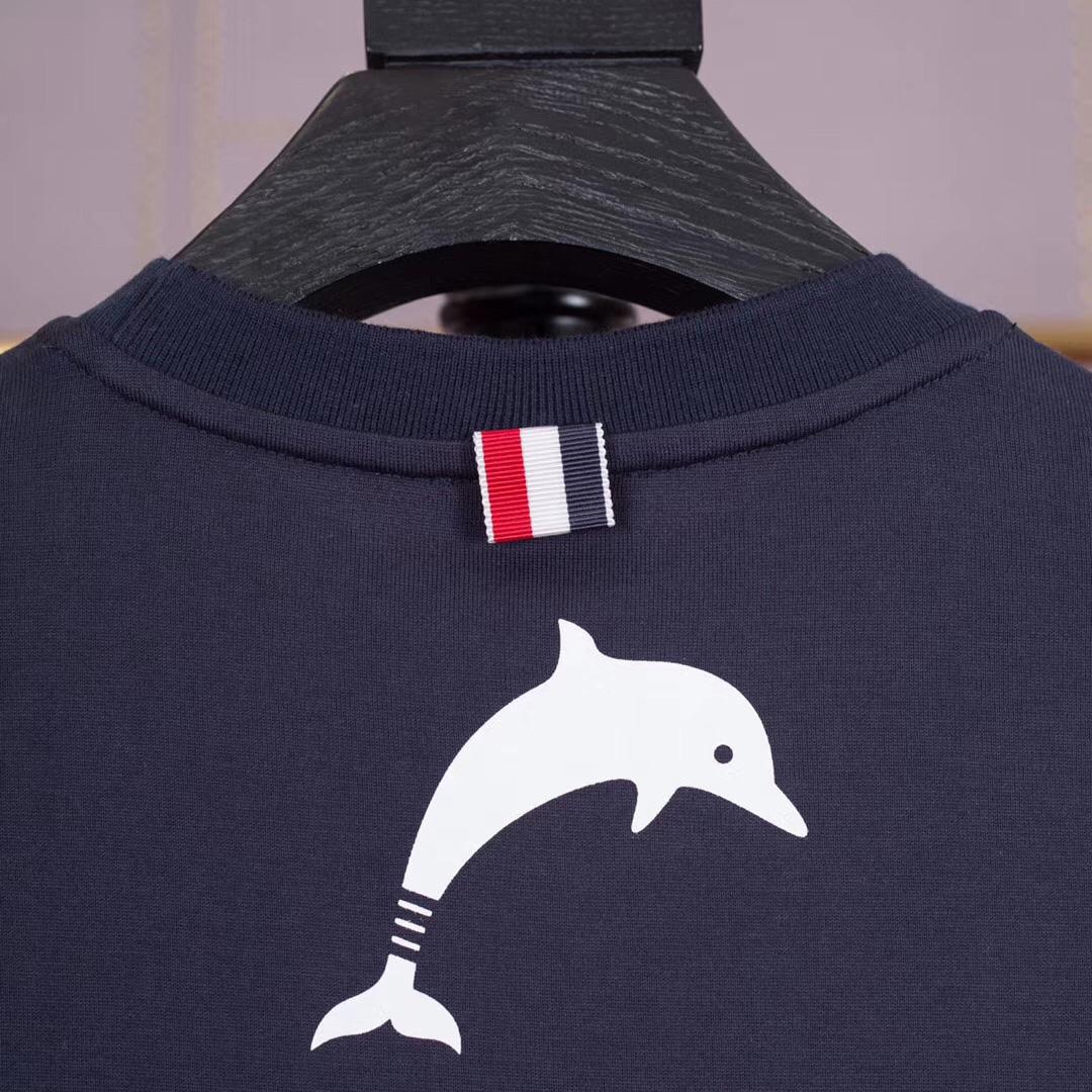 Thom Browne Dolphin Print T-shirt     1831 - EUR FASHION