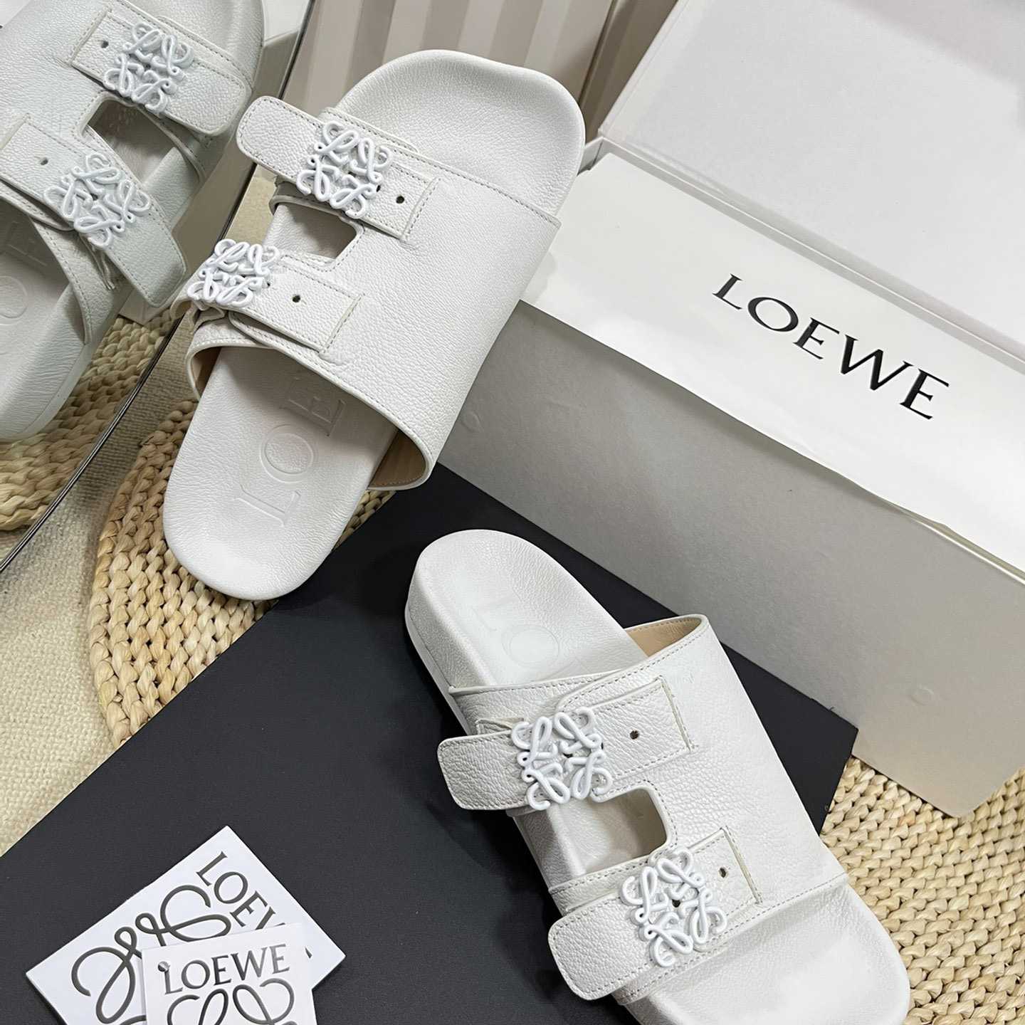 Loewe Ease slide In Goatskin - EUR FASHION
