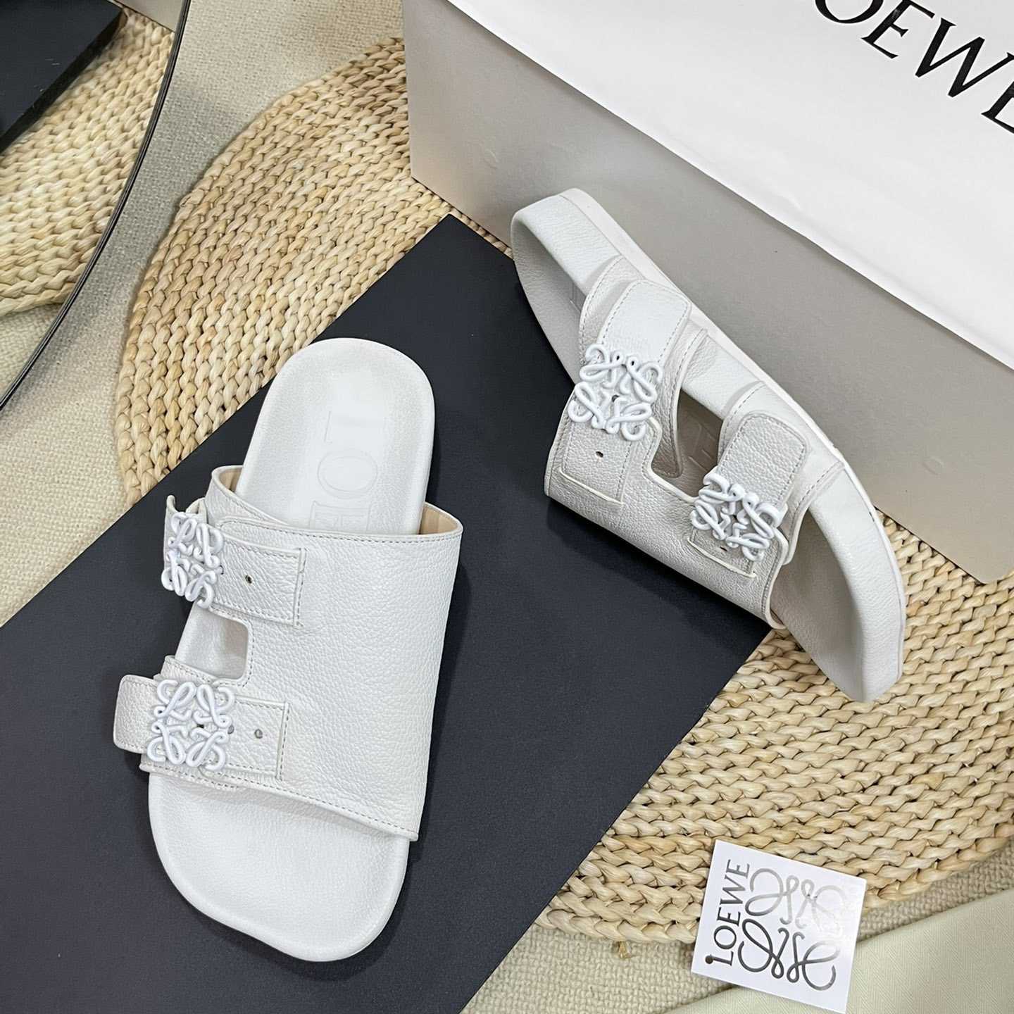 Loewe Ease slide In Goatskin - EUR FASHION