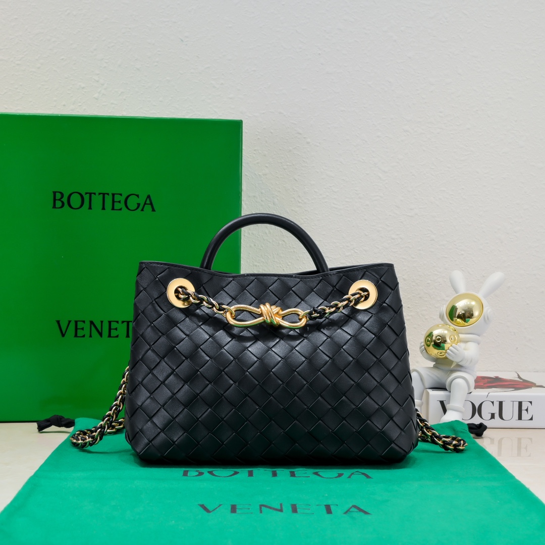 Bottega Veneta Small Andiamo With Chain - EUR FASHION