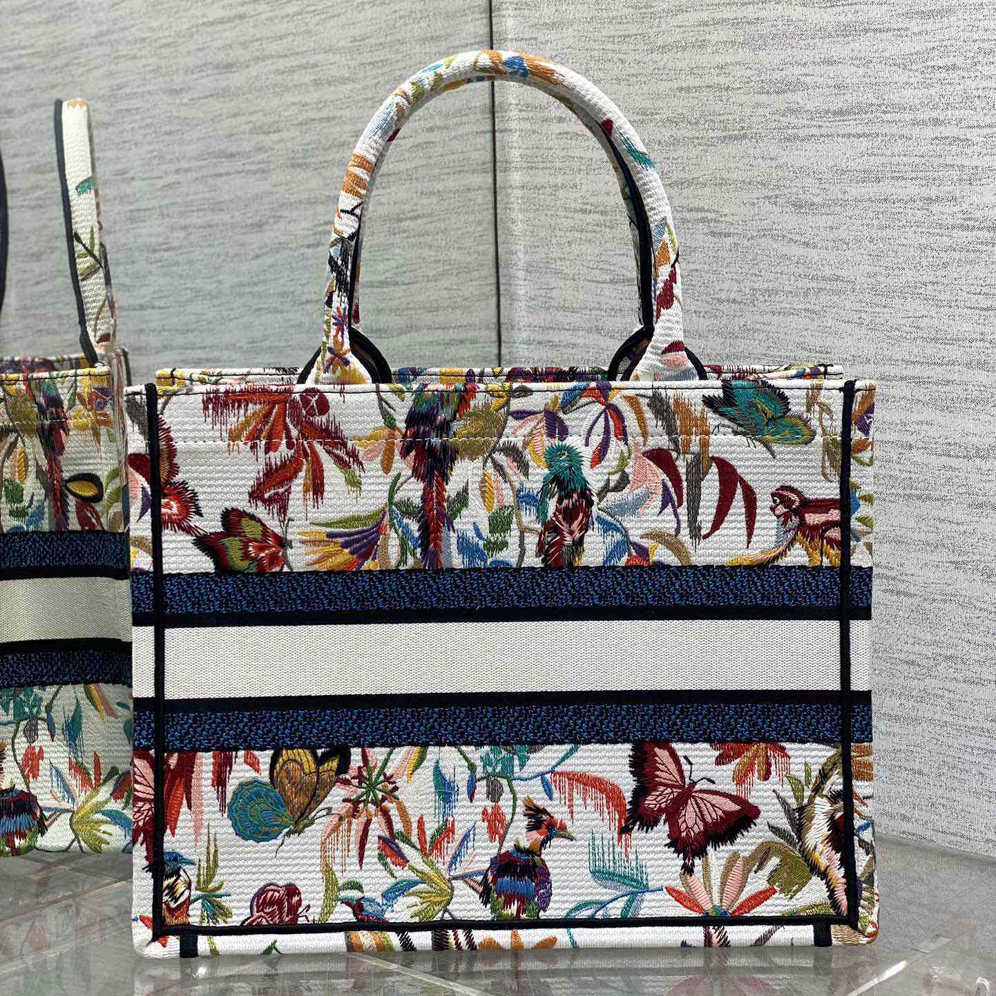 Dior Medium Dior Book Tote - EUR FASHION