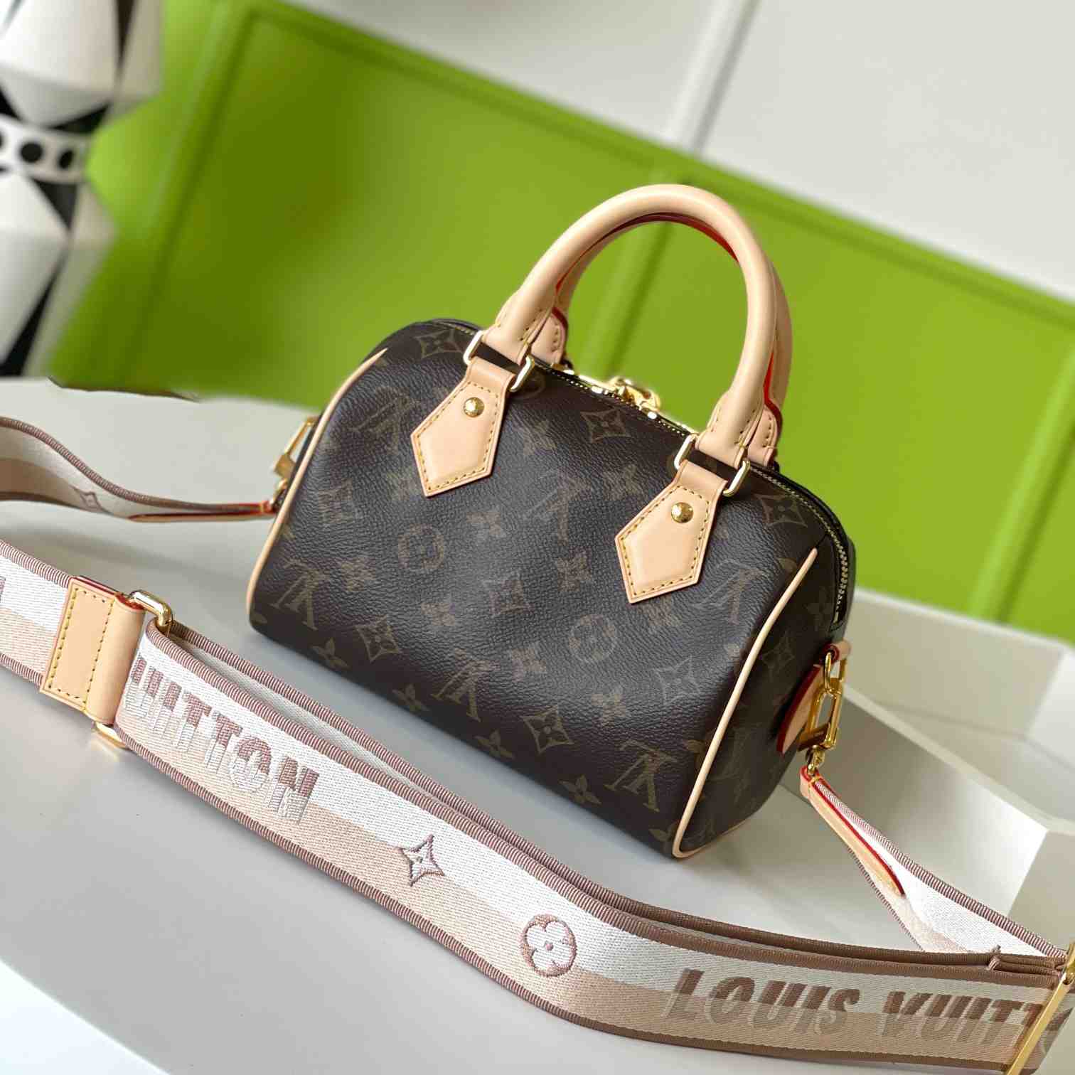 Louis Vuitton Speedy Bandoulière 20   M46222 - EUR FASHION