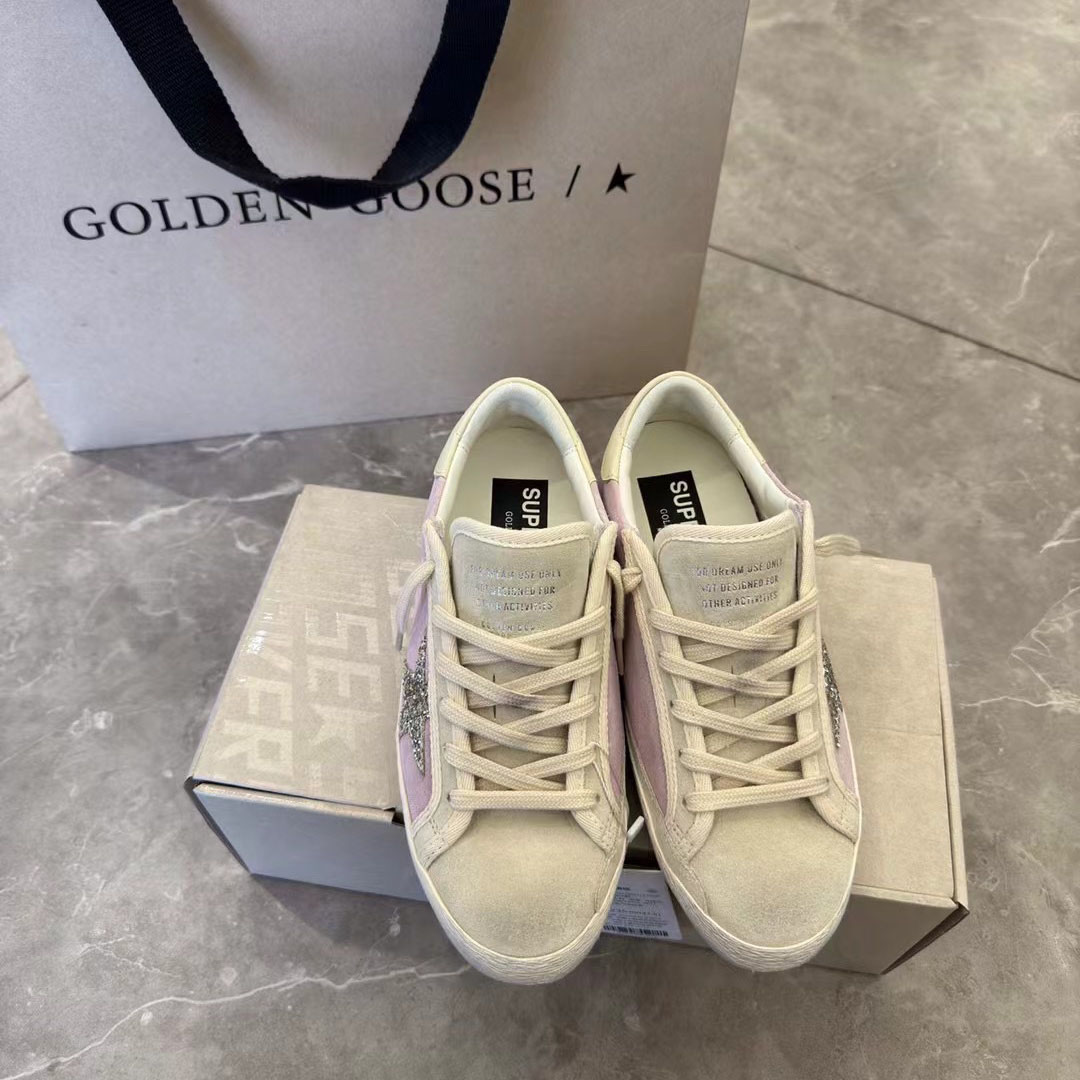 Golden Goose Sneakers - EUR FASHION