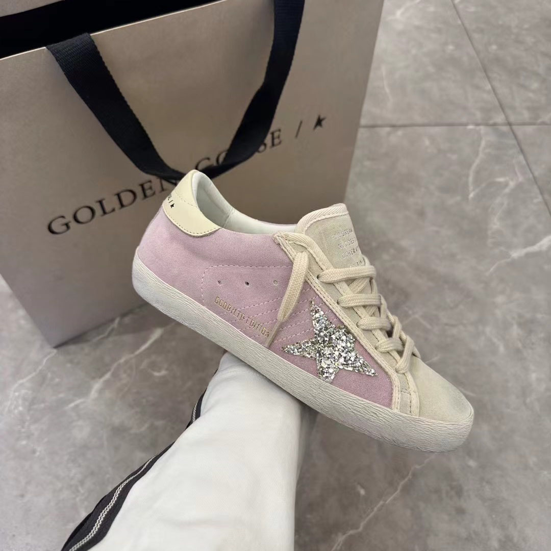 Golden Goose Sneakers - EUR FASHION