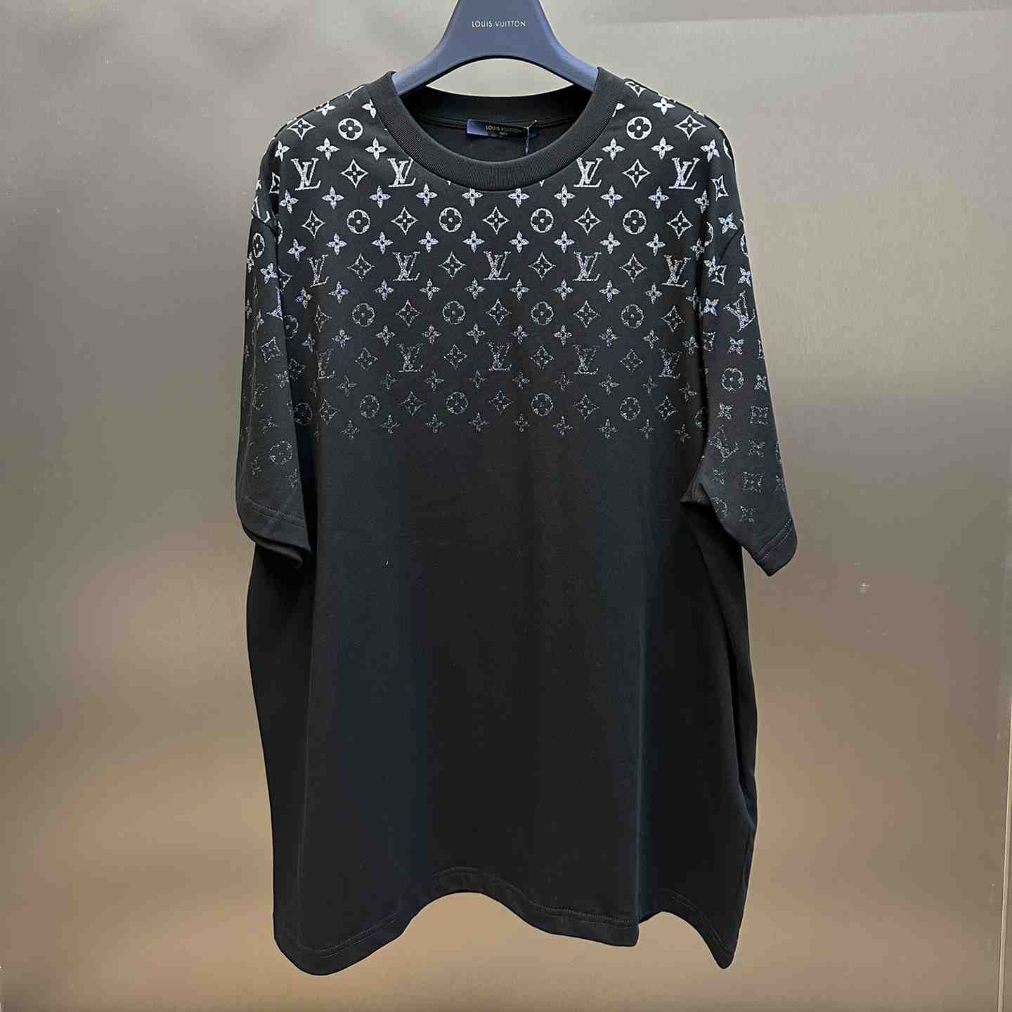 Louis Vuitton Monogram T-Shirt - EUR FASHION