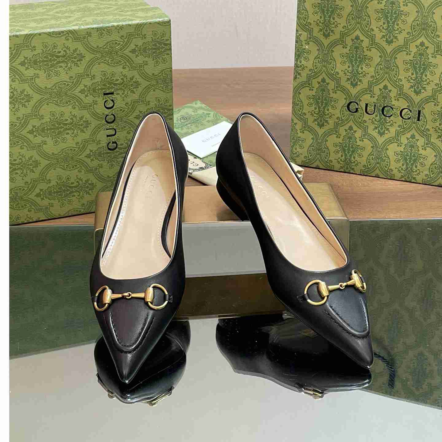 Gucci Women's Ballet Flat With Horsebit - EUR FASHION