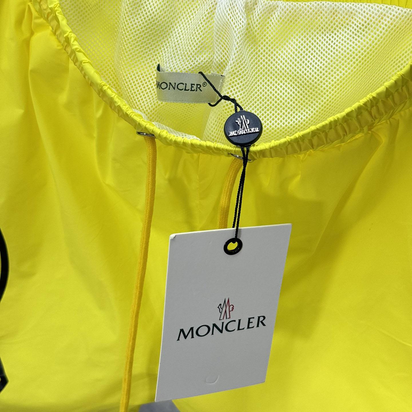 Moncler Swimming Shorts - EUR FASHION