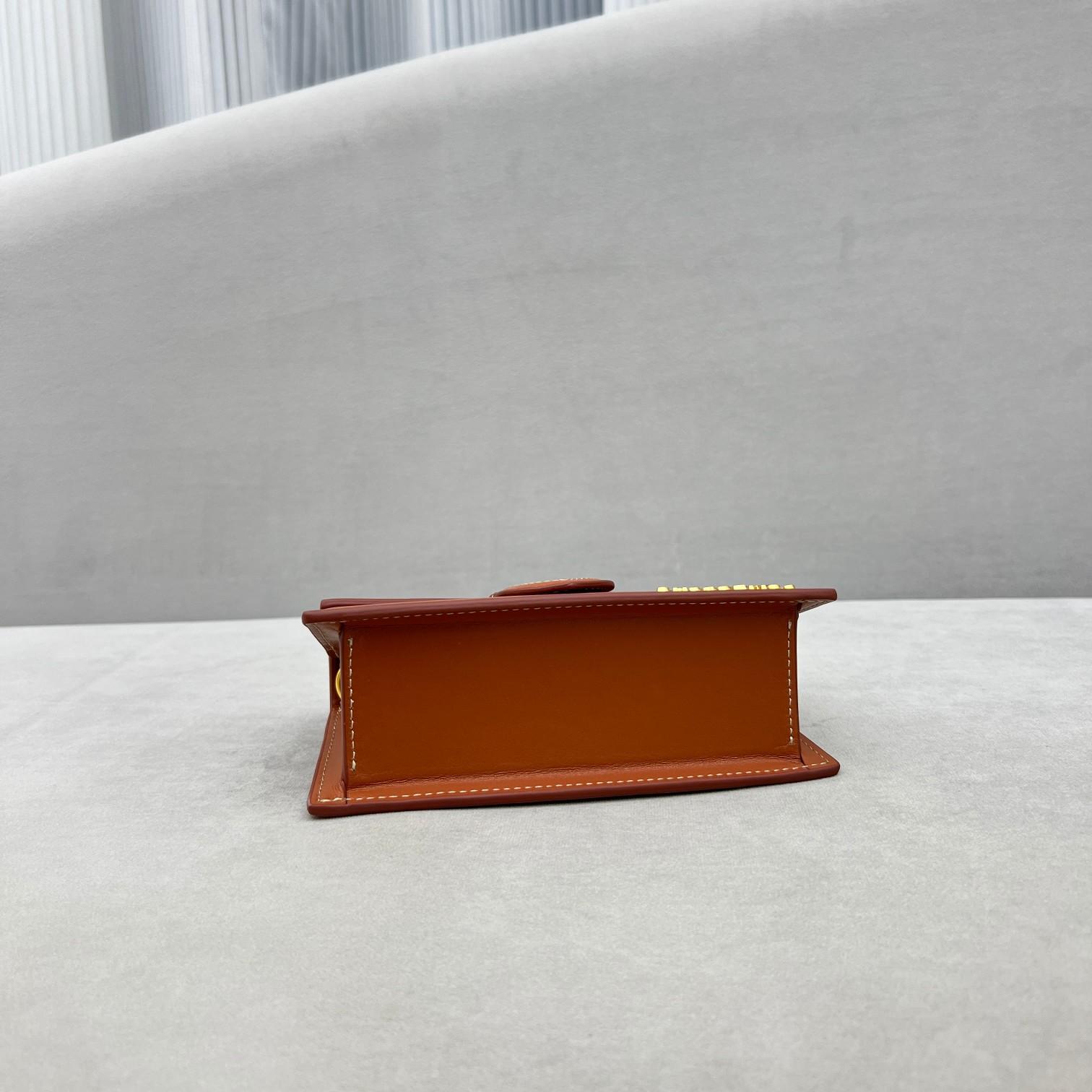 Jacquemus Le Bambino Small Flap Bag - EUR FASHION