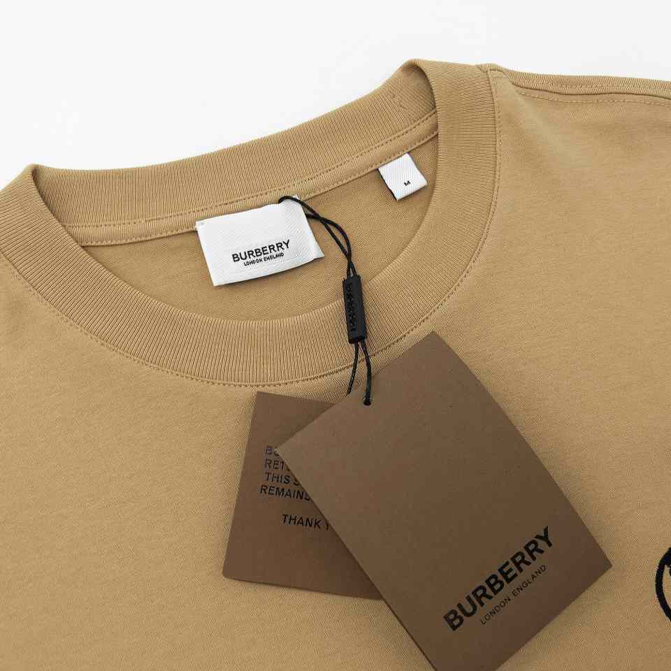 Burberry Cotton T-shirt - EUR FASHION