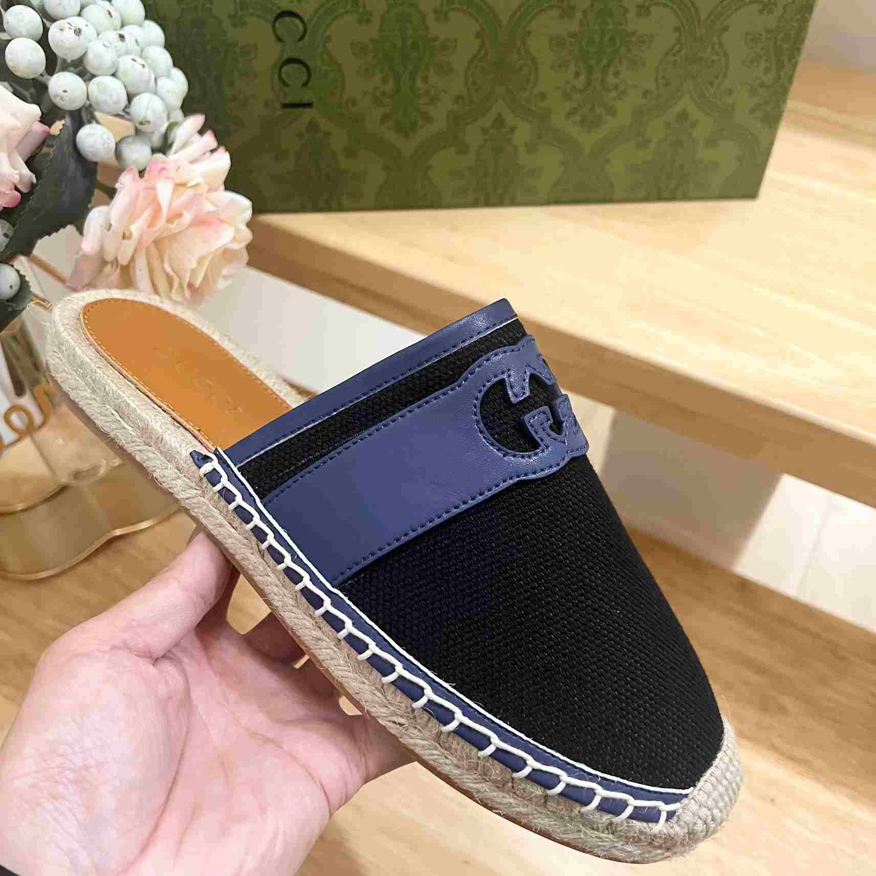 Gucci Interlocking G Slide Espadrille - EUR FASHION