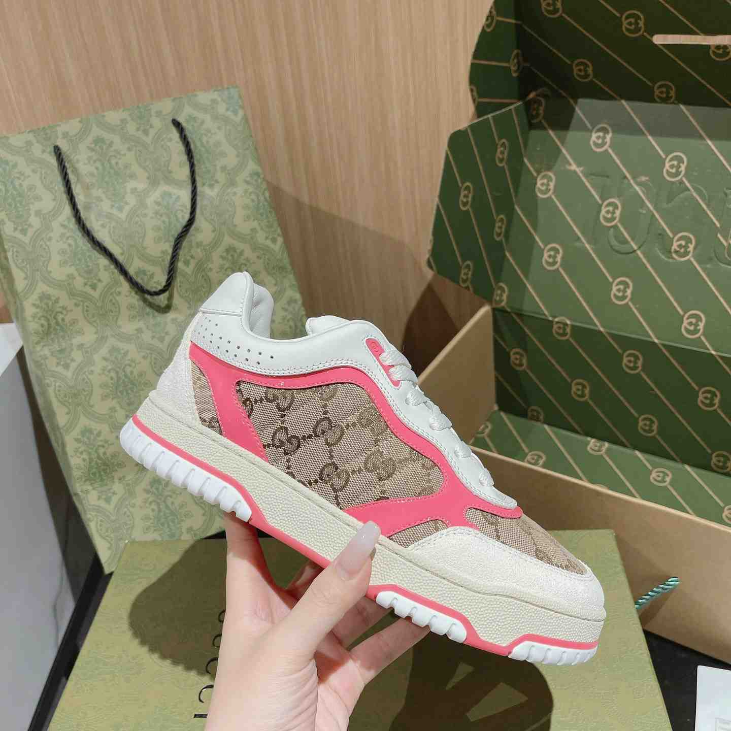 Gucci Re-Web Sneakers - EUR FASHION