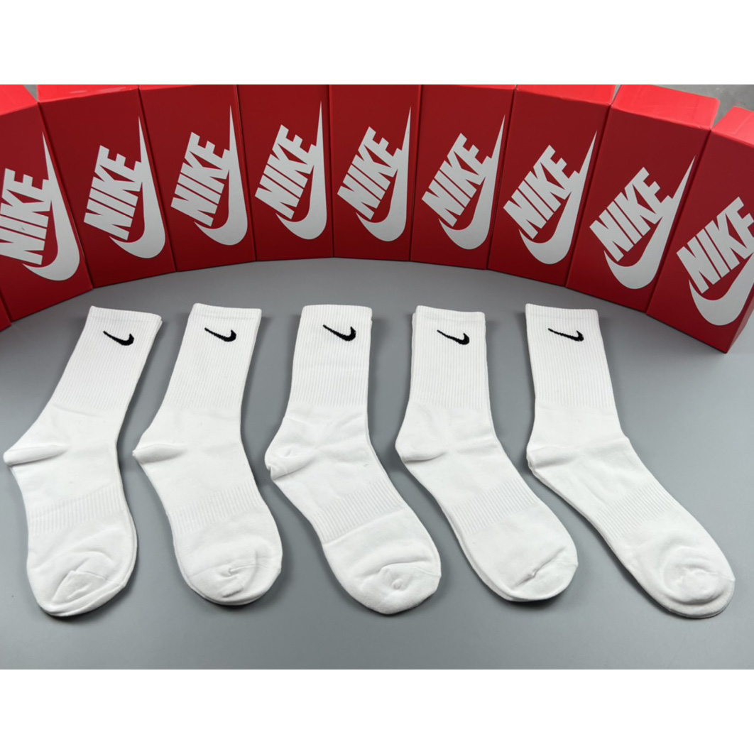 Nike Socks /Box - EUR FASHION