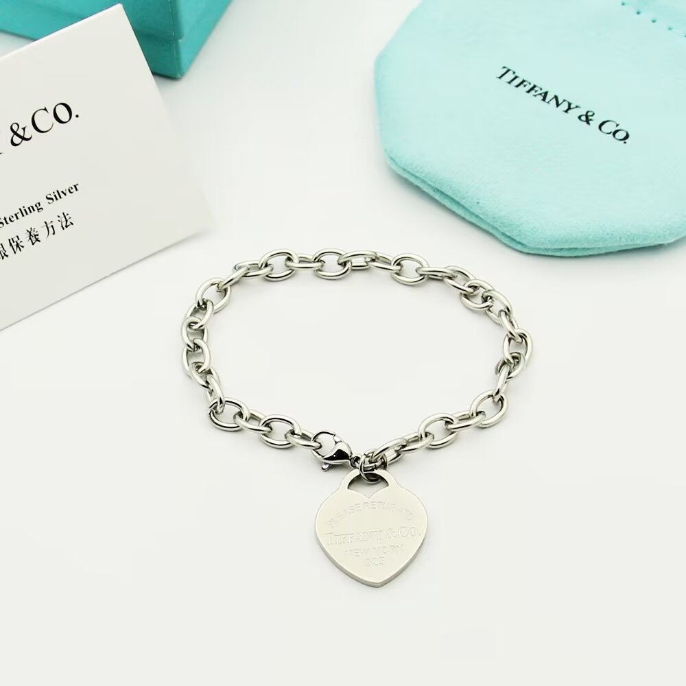 Tiffany & Co. Heart Tag Bracelet - EUR FASHION