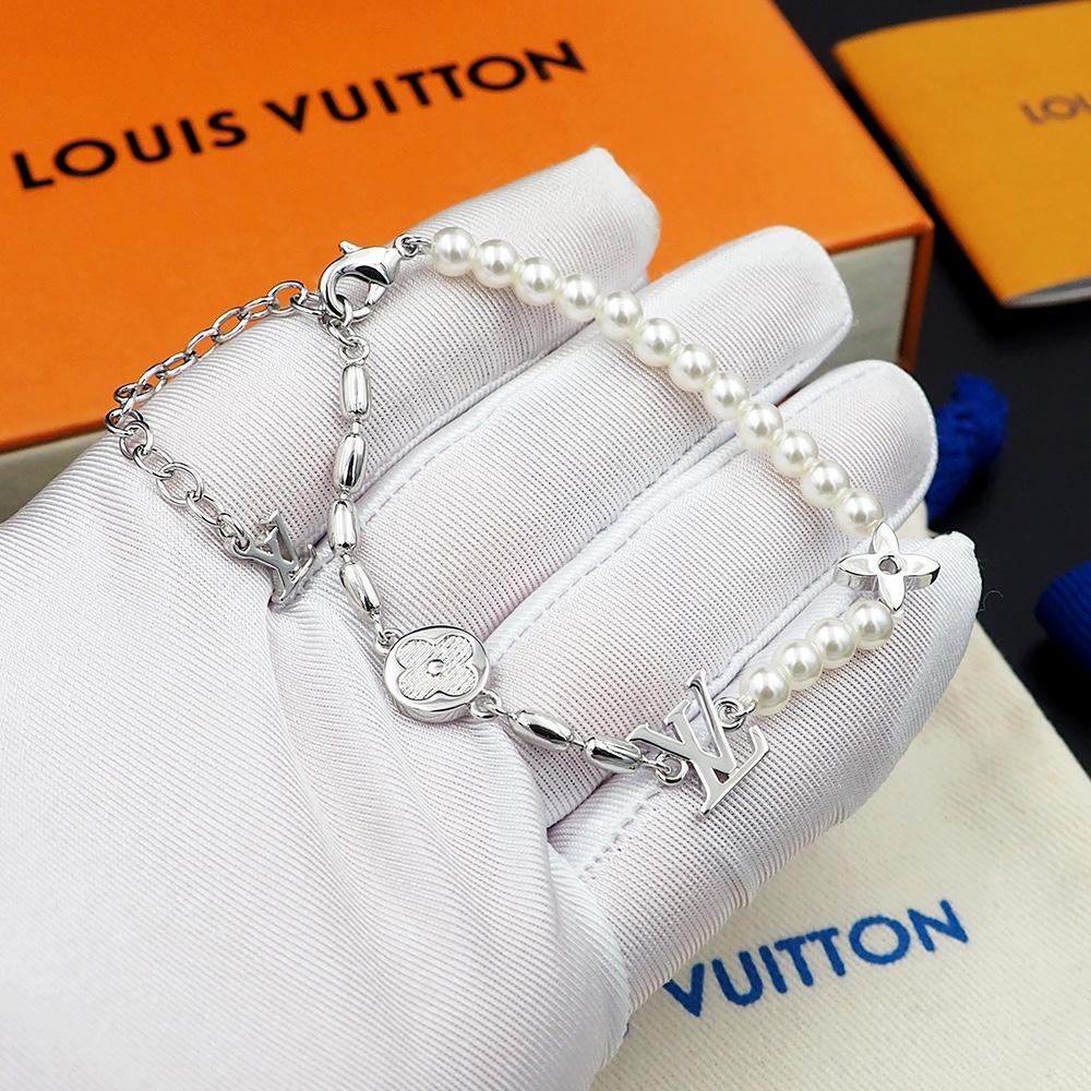 Louis Vuitton Pearls Fusion Bracelet   M1556A - EUR FASHION