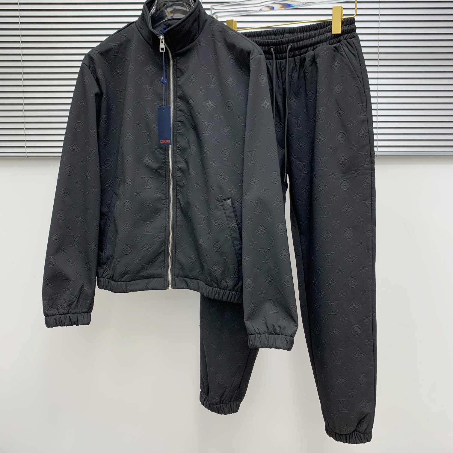 Louis Vuitton Tracksuits - EUR FASHION